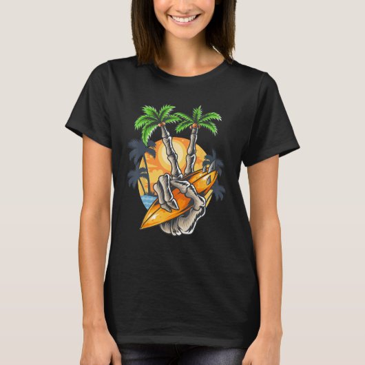 Summer skull coconut tree finger holding beach sur tシャツ (正面)