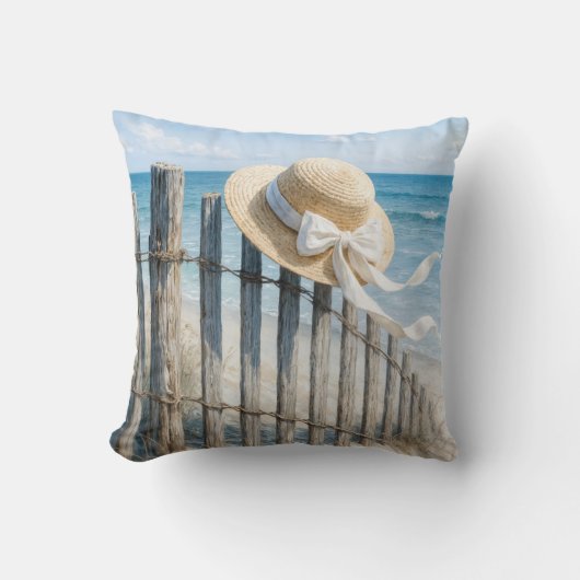 Summer Straw Hat On Beach Fence クッション (正面)