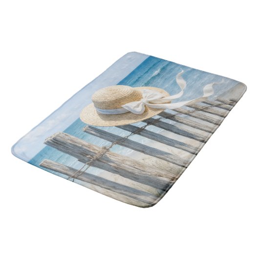 Summer Straw Hat On Beach Fence バスマット (アングル)