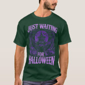 Summerween Skeleton Just Waiting For Halloween Tシャツ (正面)