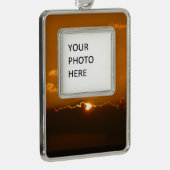 Sun Behind Clouds I Orange Sunset Photo シルバープレートフレームオーナメント (右)
