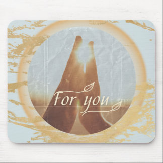 Sun Between Hands Mouse Pad マウスパッド