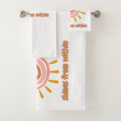 Sun Boho Art: "Shine from within" quote for self-e バスタオルセット (インサイチュ)