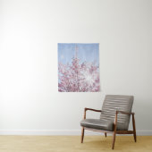 sun rays pass through pink flowers of a wow tree タペストリー (インサイチュ)