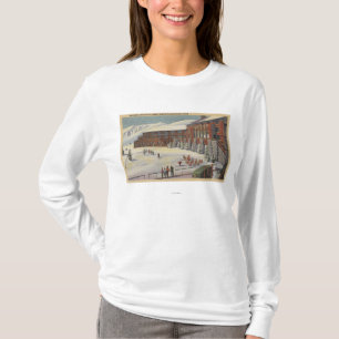 Sun Valley、ID -ロッジの鋸歯のスキーパーティー Tシャツ