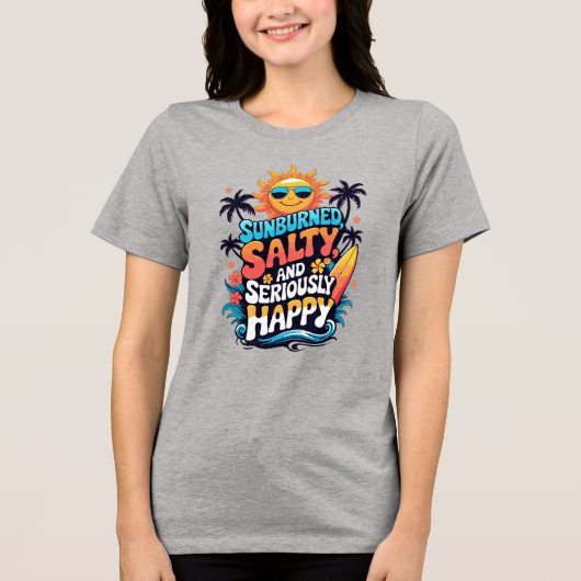 Sunburned Salty and Happy – Retro Beach Vibes トライブレンドＴシャツ (正面)
