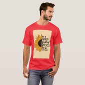 Sunflower and Roses Inspirational Quote retro Tシャツ (正面フル)