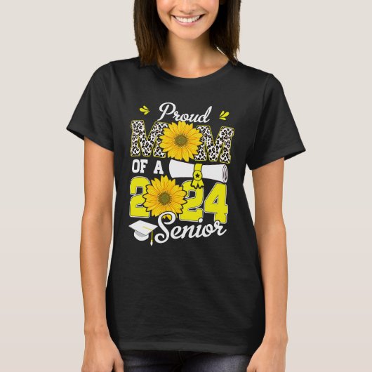 Sunflower Leopard  Proud Mom of a Class of 2024 24 Tシャツ (正面)