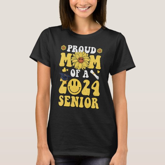 Sunflower Proud Mom Of A 2024Hippie Graduation Sen Tシャツ (正面)
