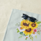Sunflower Serenity: Meditation Mandala Beach Towel ビーチタオル (インサイチュ)