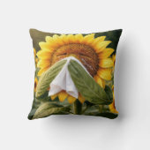 Sunflower Sneezing into a Tissue クッション (裏面)