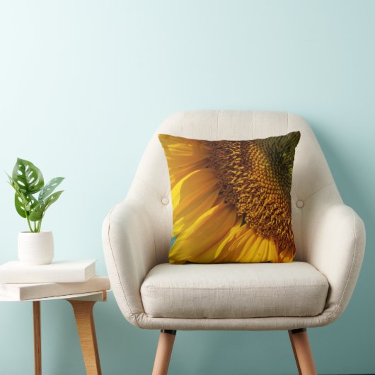 Sunflower Wall Art - Modern Yellow Floral Design  クッション (椅子)