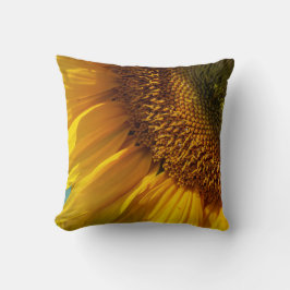 Sunflower Wall Art - Modern Yellow Floral Design  クッション