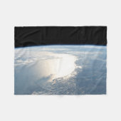 Sunglintはメキシコ湾を反射する フリースブランケット (正面(横))