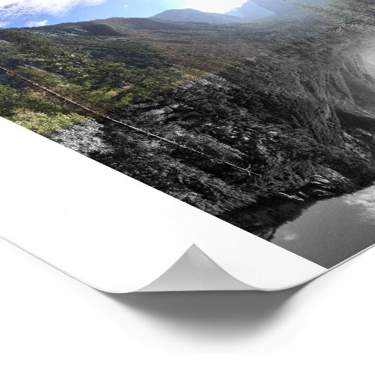 Sunlight in the Valley Reflection Photography ポスター (角)