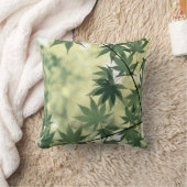 Sunlight Through Maple Leaves クッション (ブランケット)