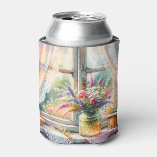 Sunlit Cottage Window Wildflowers 缶クーラー (缶正面)