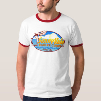 SunnyValeのトレーラー裁判所 Tシャツ