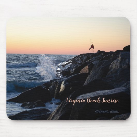 Sunrise at the Jetty – バージニアビーチ2024年7月2日 マウスパッド (正面)