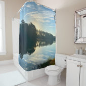 Sunrise Over A Georgia Lake シャワーカーテン (インサイチュ)