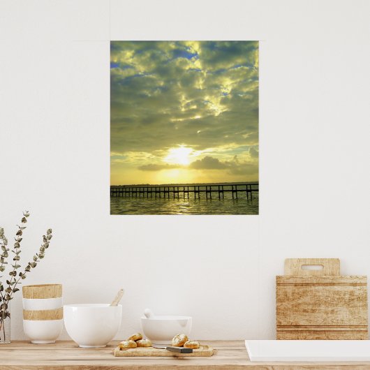 Sunrise over dock ポスター (キッチン)