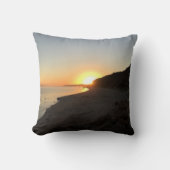 Sunrise Over Long Island Sound クッション (正面)