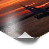 Sunset Artwork over Sailboat フォトプリント (角)