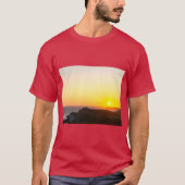 Sunset Design Logo – Capture the Beauty of Dusk Tシャツ (正面)