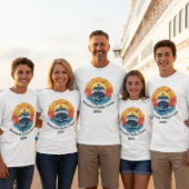 Sunset Family Name Vacation Cruise Ship Keepsake Tシャツ