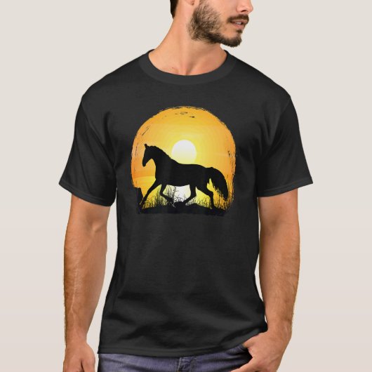 Sunset Horse Breed Silhouette Warmblood Tシャツ (正面)