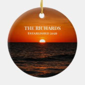 Sunset Ocean Custom Name セラミックオーナメント (裏面)