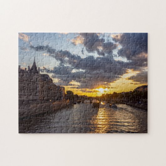Sunset over Conciergerie – パリ，フランス ジグソーパズル (横)