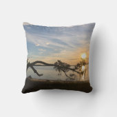 Sunset Over East Bay クッション (裏面)