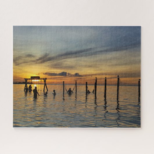 Sunset with Wooden Posts in Water ジグソーパズル (横)