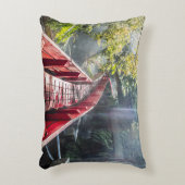 Sunshine in the Termas Geometricas, Coaripe, Chil アクセントクッション (正面(垂直))