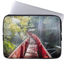 Sunshine in the Termas Geometricas, Coaripe, Chil ラップトップスリーブ