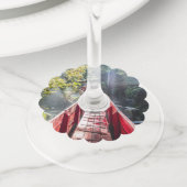 Sunshine in the Termas Geometricas, Coaripe, Chil ワイングラスタグ (クローズアップ)