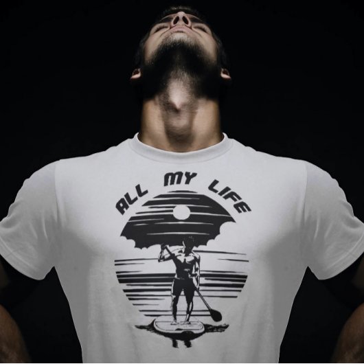 SUPパドルボード上の男 – SUP – 私のすべての人生 Tシャツ
