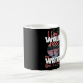 SUPパドルボード水の女の子の日の入り日に歩かない コーヒーマグカップ (正面右)