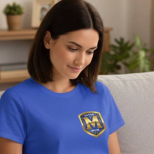 Super Mum Chest Emblem Shirt Tシャツ
