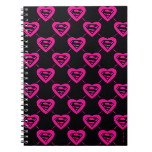 Supergirl Hearts Diagonal Pattern ノートブック