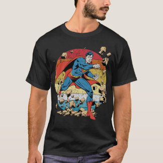 Superman Breaking Wall Retro – Vintage Comic Hero  Tシャツ