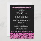 SUPPLISE 40歳誕生日明るいピンクの黒が渦巻く 招待状 (裏面)