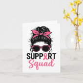Support Squad Messy Bun Pink Warrior Breast Cancer カード (黄色い花)