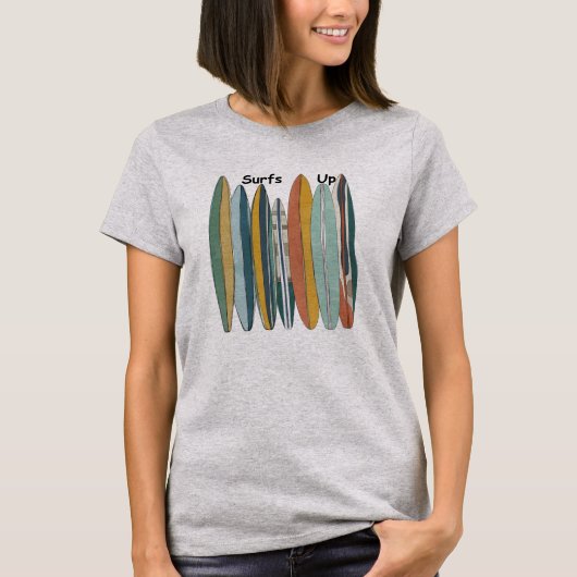 Surfboards In A Row Women And Teens Surf's Up Tシャツ (正面)