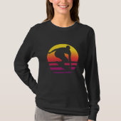 Surfer Retro Surfing Sunset Tシャツ (正面)