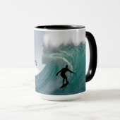 Surfer silhouette Catching a huge wave Personalize マグカップ (正面右)