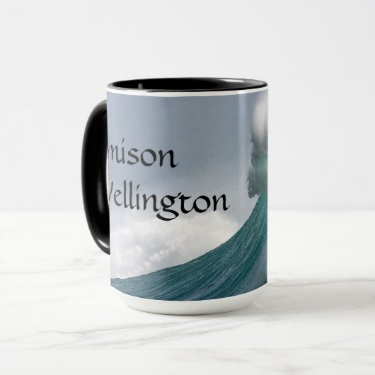 Surfer silhouette Catching a huge wave Personalize マグカップ (正面左)