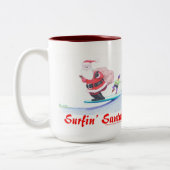 Surfin Santa Claus and a bailin' elf! ツートーンマグカップ (左)
