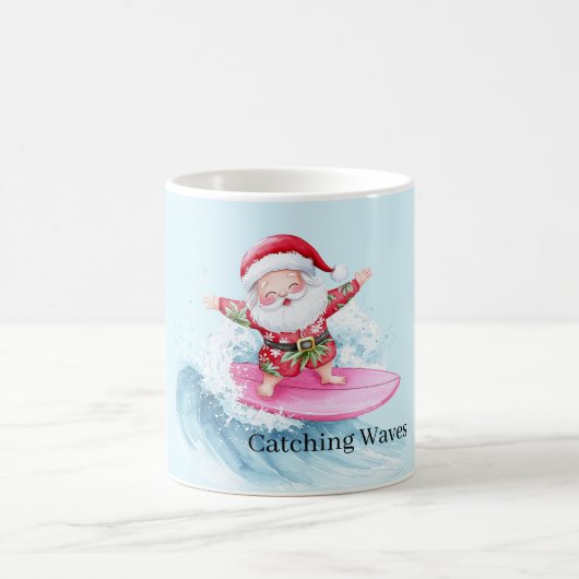 Surfing Santa Catching A Wave コーヒーマグカップ (中央)